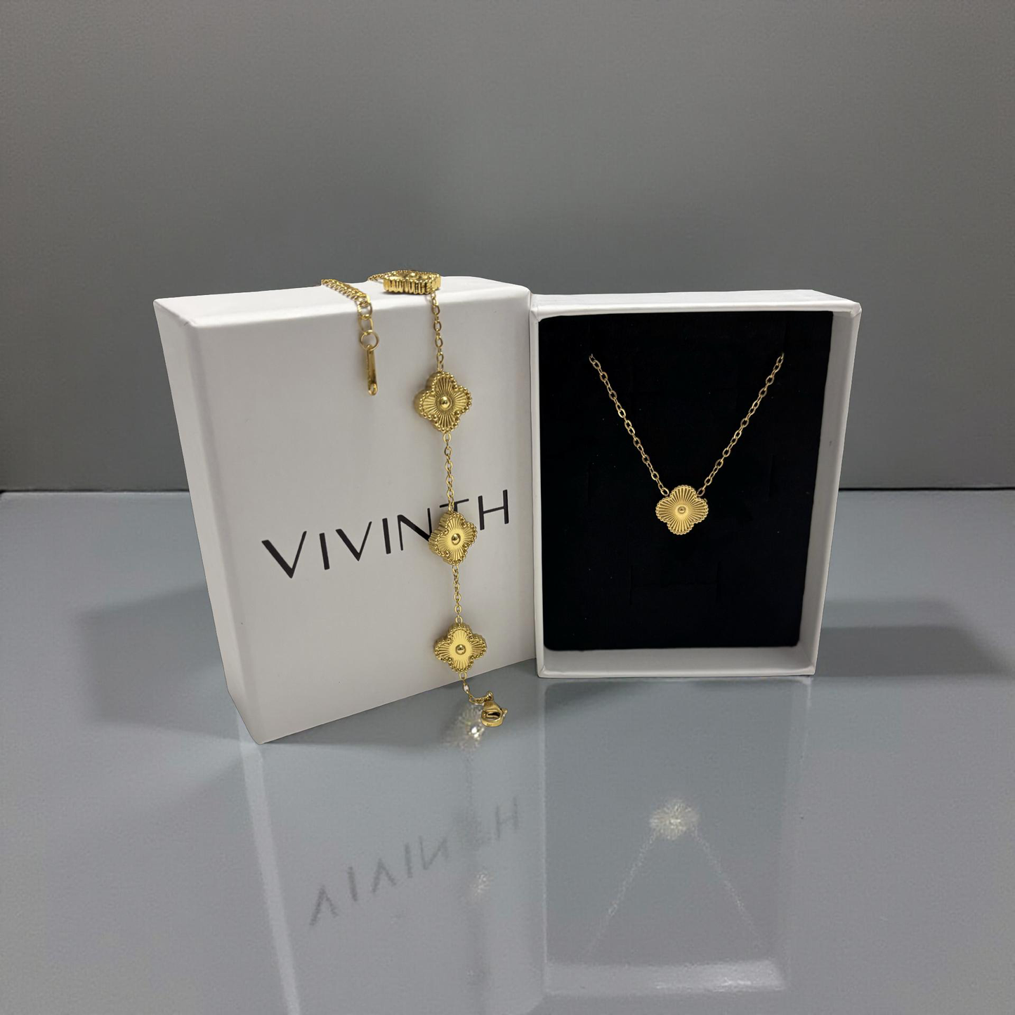 Vivinth 4 Yapraklı Yonca Kolye ve Bileklik Seti – Kadın Takı Seti, Altın Kaplama, Şık ve Zarif Takım (Gold)