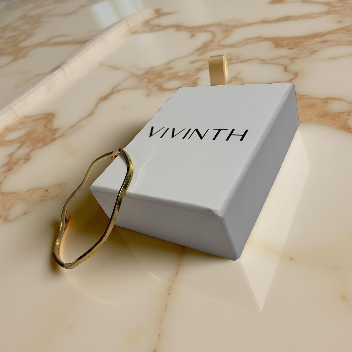 Vivinth Altın Renk Üçlü Minimal Bileklik Seti – Modern ve Zarif Tasarım