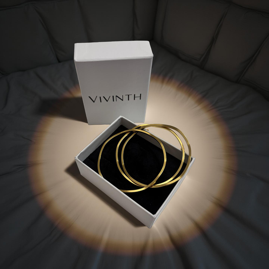 Vivinth Altın Renk Üçlü Minimal Bileklik Seti – Modern ve Zarif Tasarım